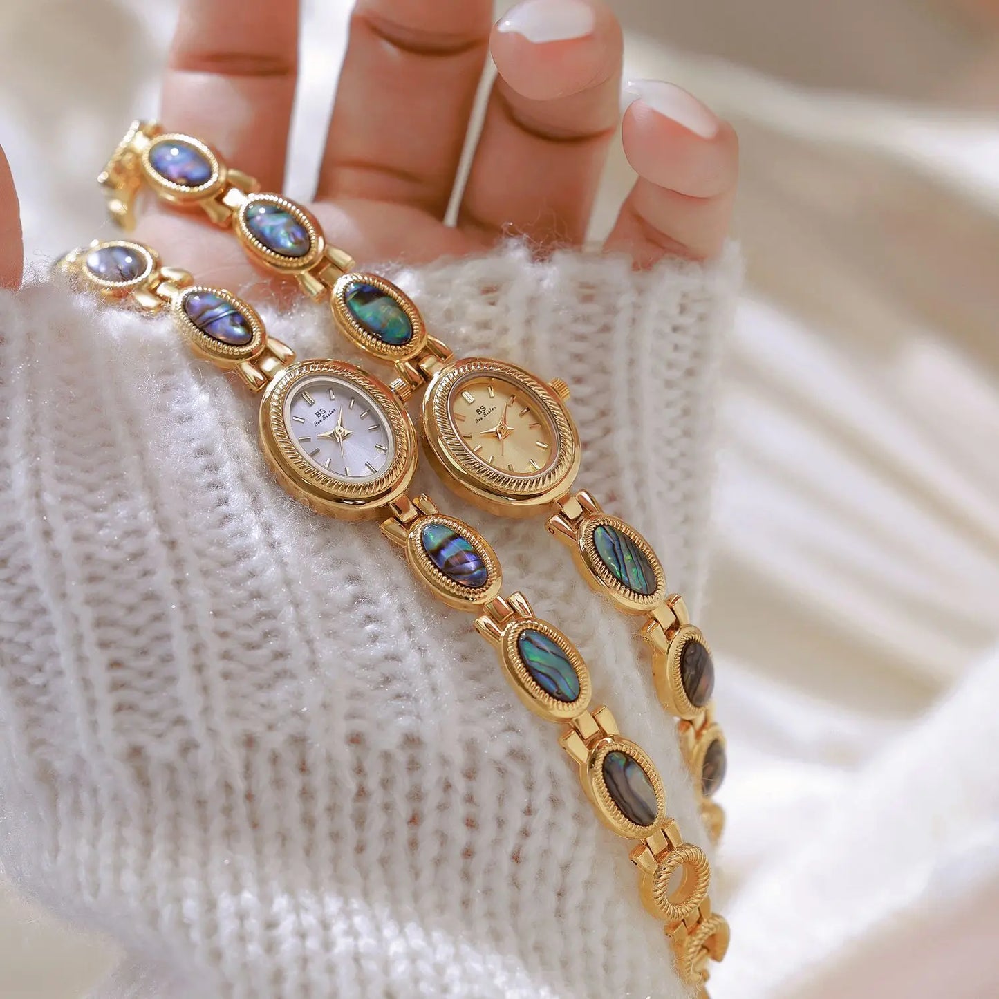 The Shells in Gold
