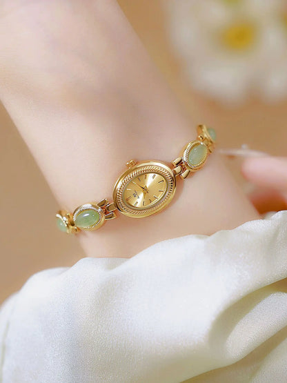 The Jadelette in Gold